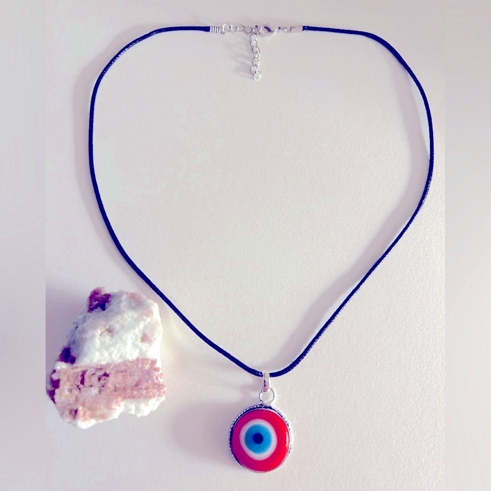 Add 1 Free💰 w bundle NWOT Necklace Orange 1” Evil Eye glass .925 sp 18” cord